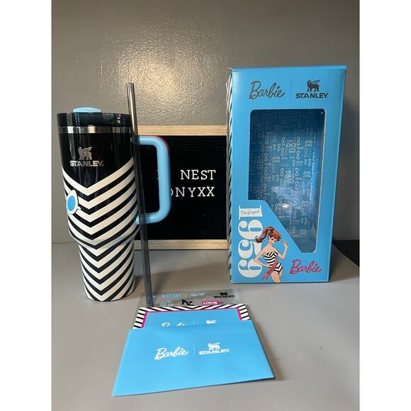 Stanley x Barbie Rockers Barbie 40oz Quencher Limited Edition Collab - Picture 5 of 11